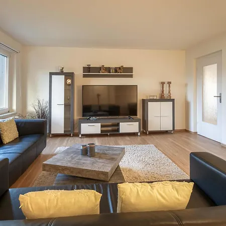 Casa Castagno Mit Garten, Balkon Und Sauna- Heisst Sie Herzlich Willkommen!