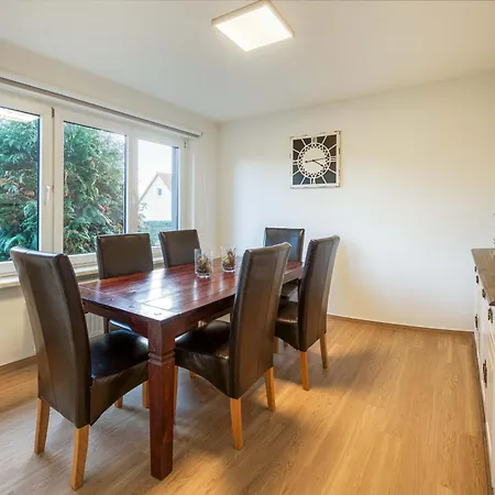 Casa Castagno Mit Garten, Balkon Und Sauna- Heisst Sie Herzlich Willkommen! Semesterbostad *