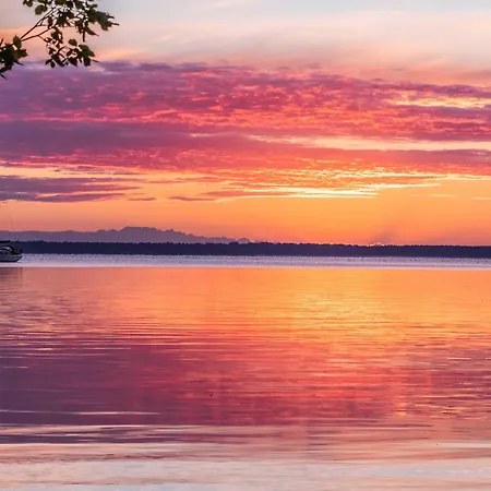 Casa Castagno Mit Garten, Balkon Und Sauna- Heisst Sie Herzlich Willkommen! Alt Schwerin