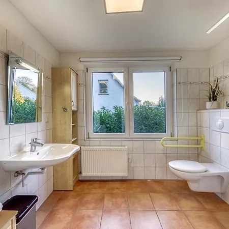 Casa Castagno Mit Garten, Balkon Und Sauna- Heisst Sie Herzlich Willkommen!