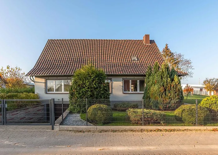 Casa Castagno Mit Garten, Balkon Und Sauna- Heisst Sie Herzlich Willkommen! *