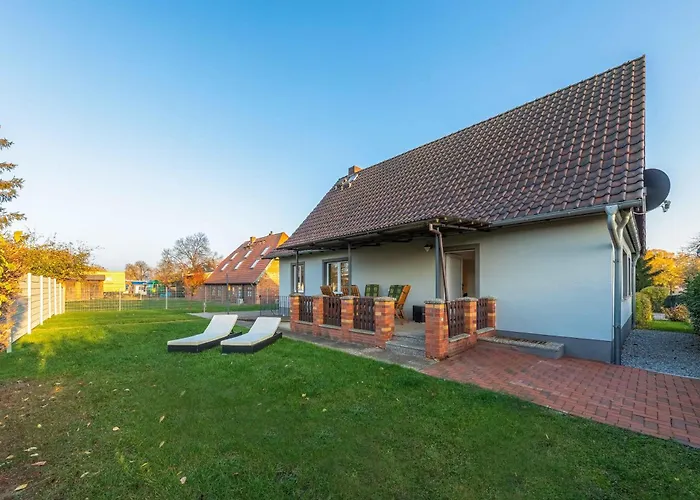 Casa Castagno Mit Garten, Balkon Und Sauna- Heisst Sie Herzlich Willkommen! בית נופש *